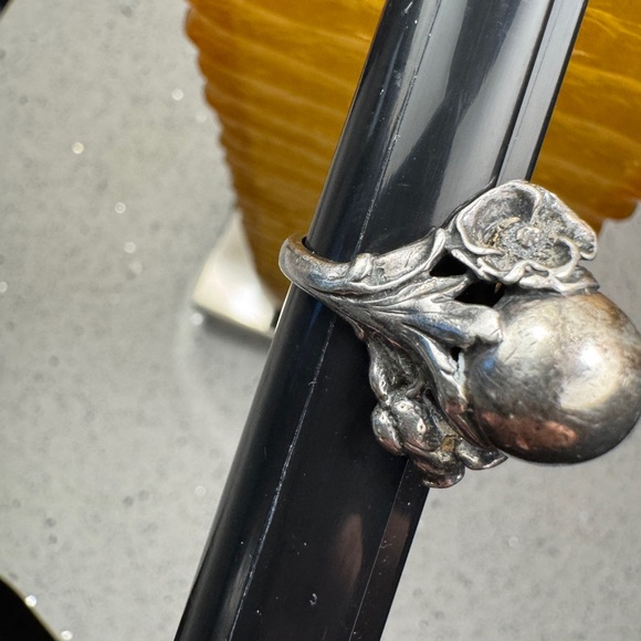 Antique Sterling Silver Art Nouveau Floral Perfume‎ Ring – Size 6.75 - Picture 3 of 12